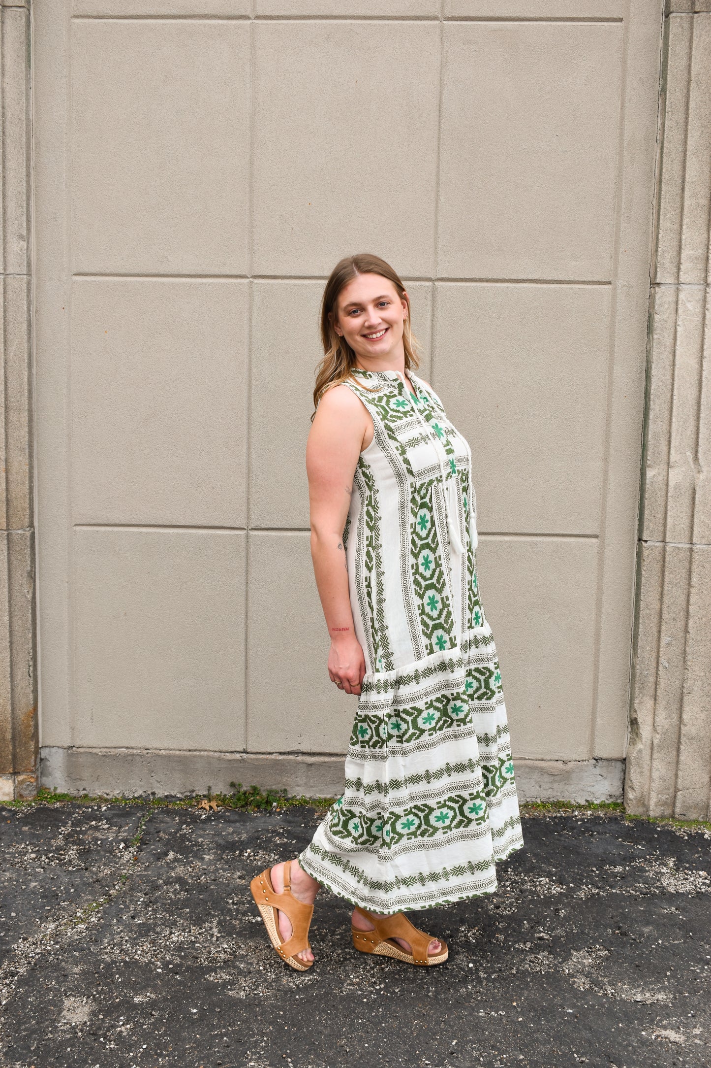 White/Green Sleeveless Maxi (Elan)