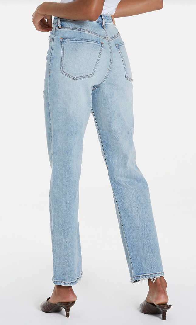 Calabasas Super Highrise 90's Jean || Dear John