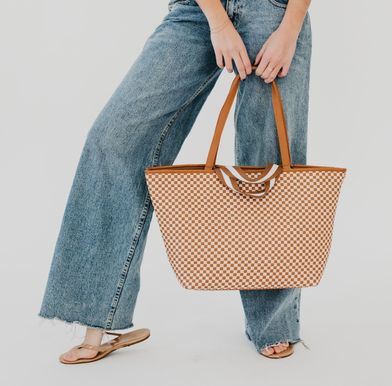 Tiffany Woven Tote Bag (Pretty Simple)
