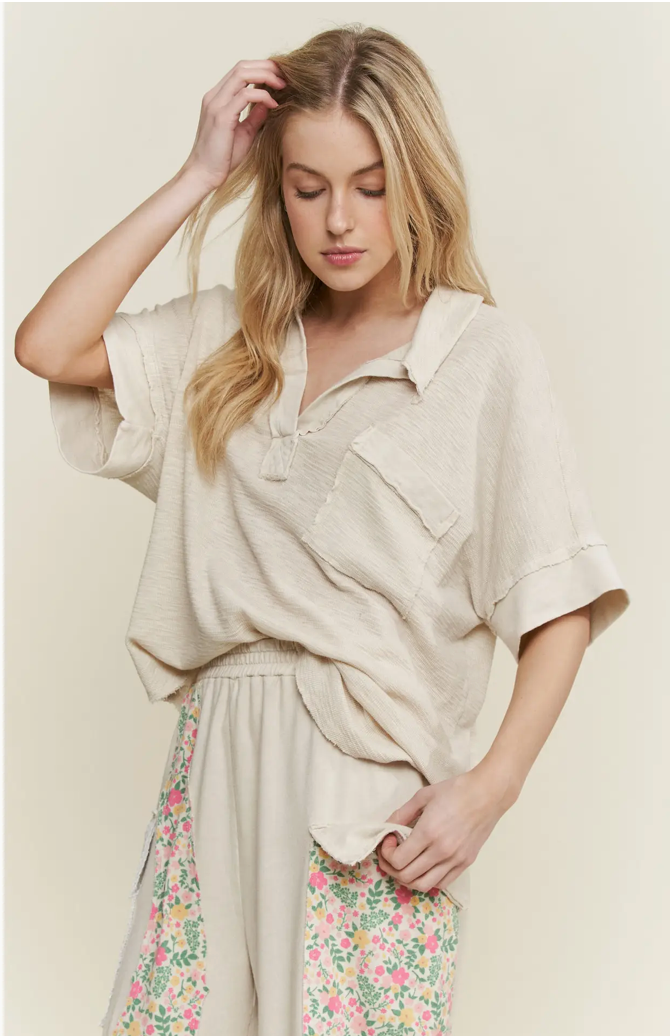 Natural Split V Collar Tee (J. Her)