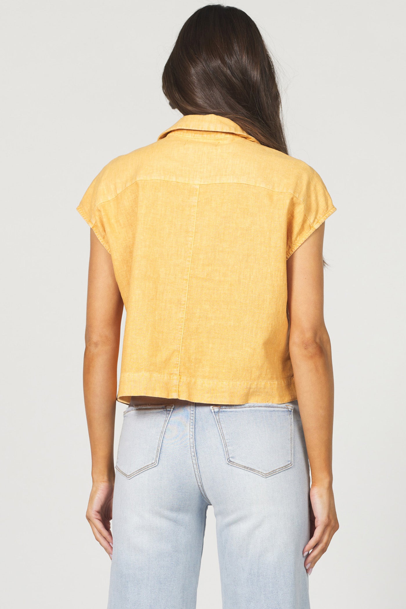 Cruz Oak Buff Button Up