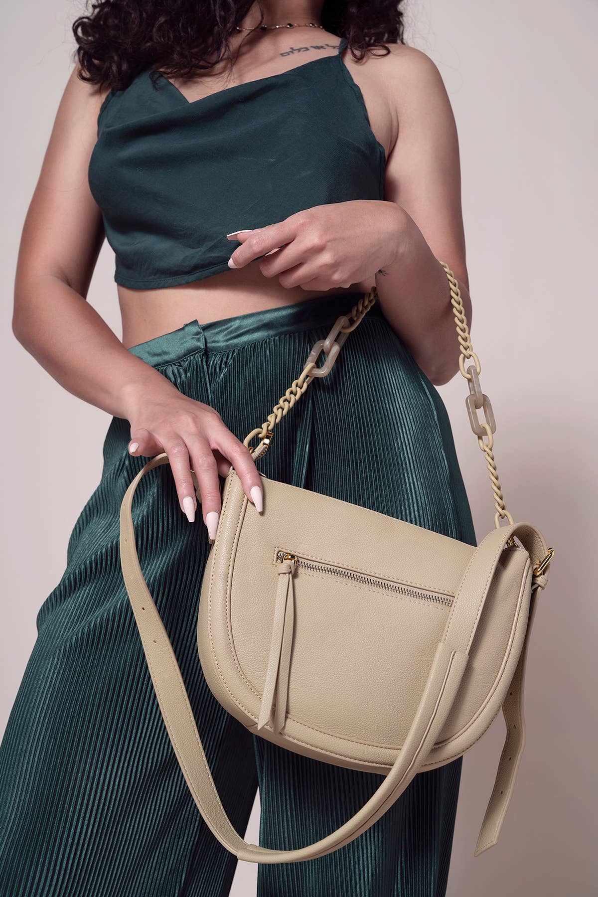 Delhi Chain Saddle Bag