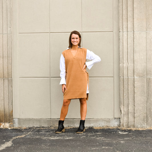 Tan Sweater/Shirt Dress (Elan)