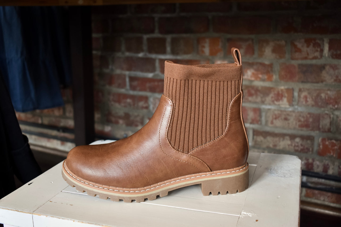 CABIN FEVER Tobacco Chelsea Boot (Corkys)