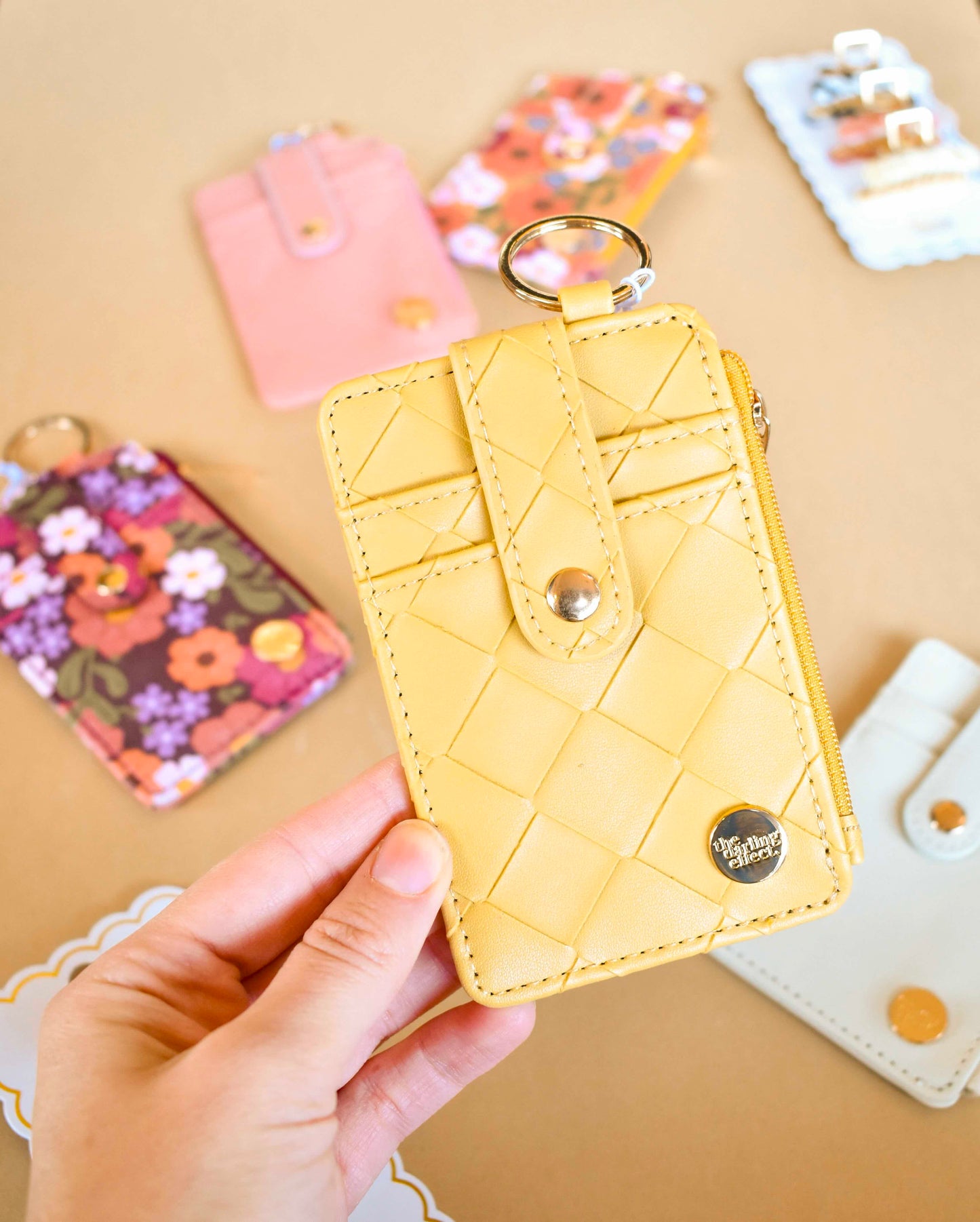 Keychain Wallet (The Darling Effect)