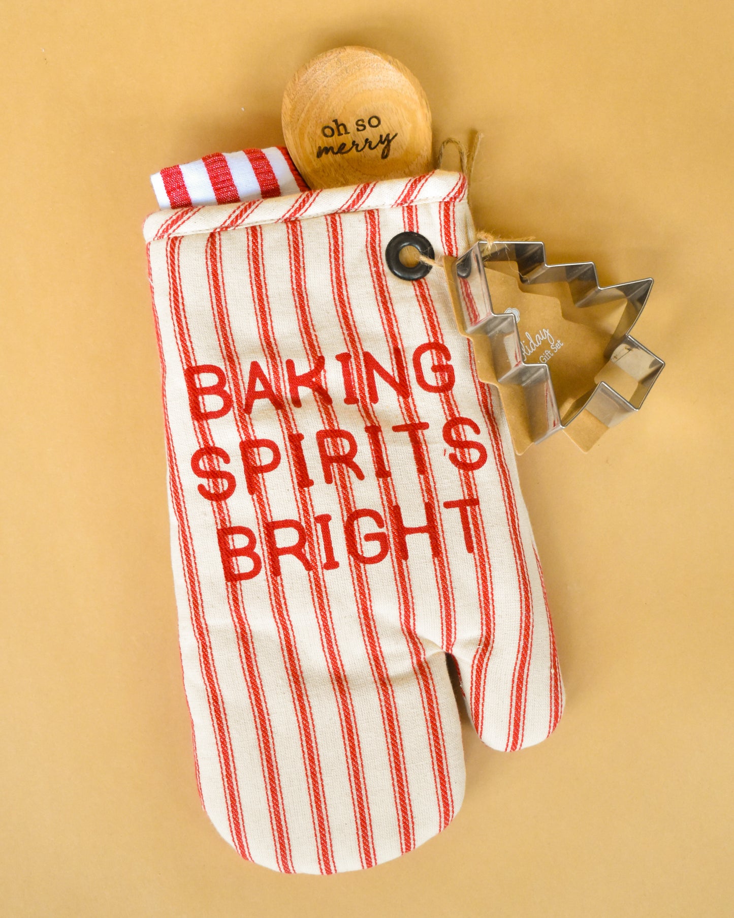 Baking/Dashing Oven Mitt Towel Set (Mud Pie)