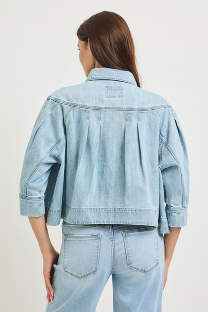 Flowy Denim Jacket W/Pleats