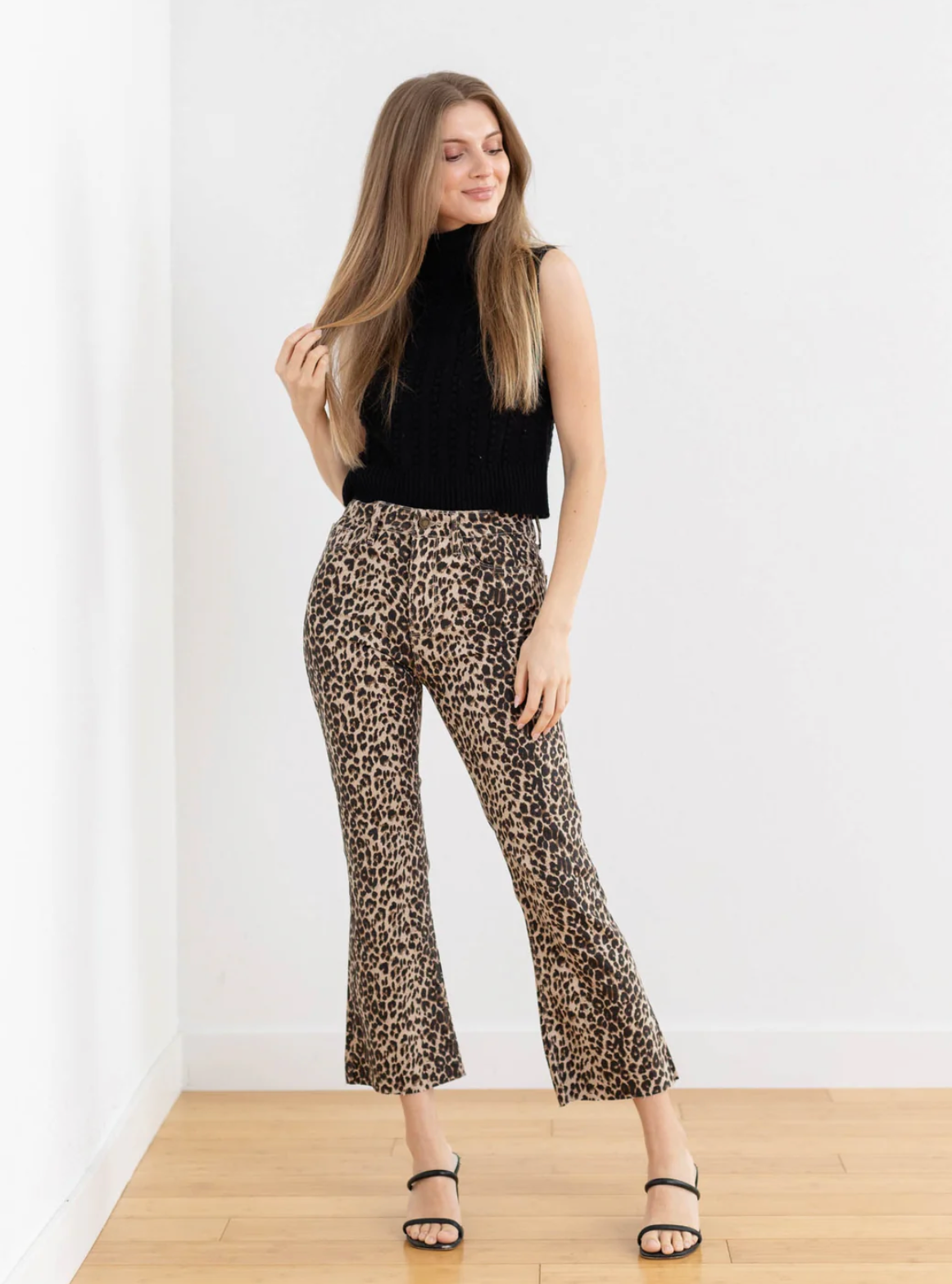 Leopard Tonal Crop Flare (Just Black)