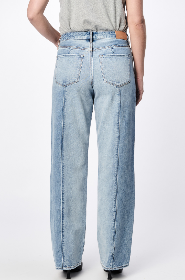 Marlin Mid/Highrise Loose Straight Leg (Dear John)