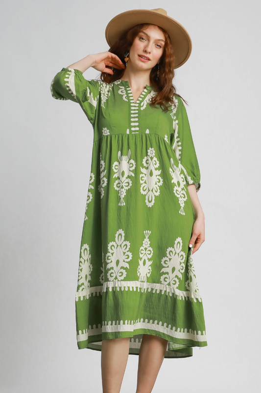 Green V-Neck 3/4 Sleeve Midi