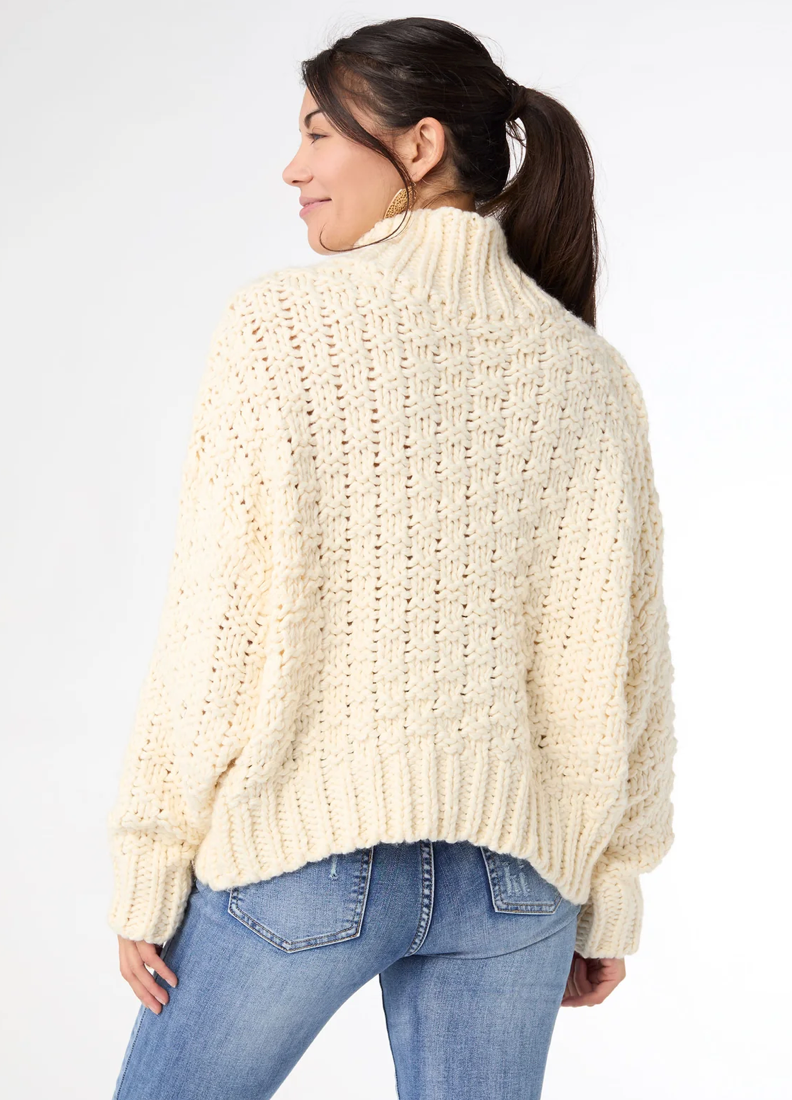 Kelok Ivory Chunky Loose Knit Sweater