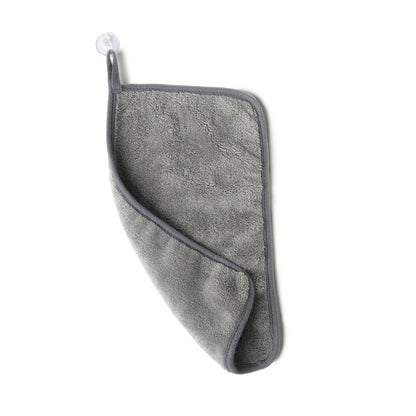 Water Works Makeup Removing Towel (DM Merchandising)