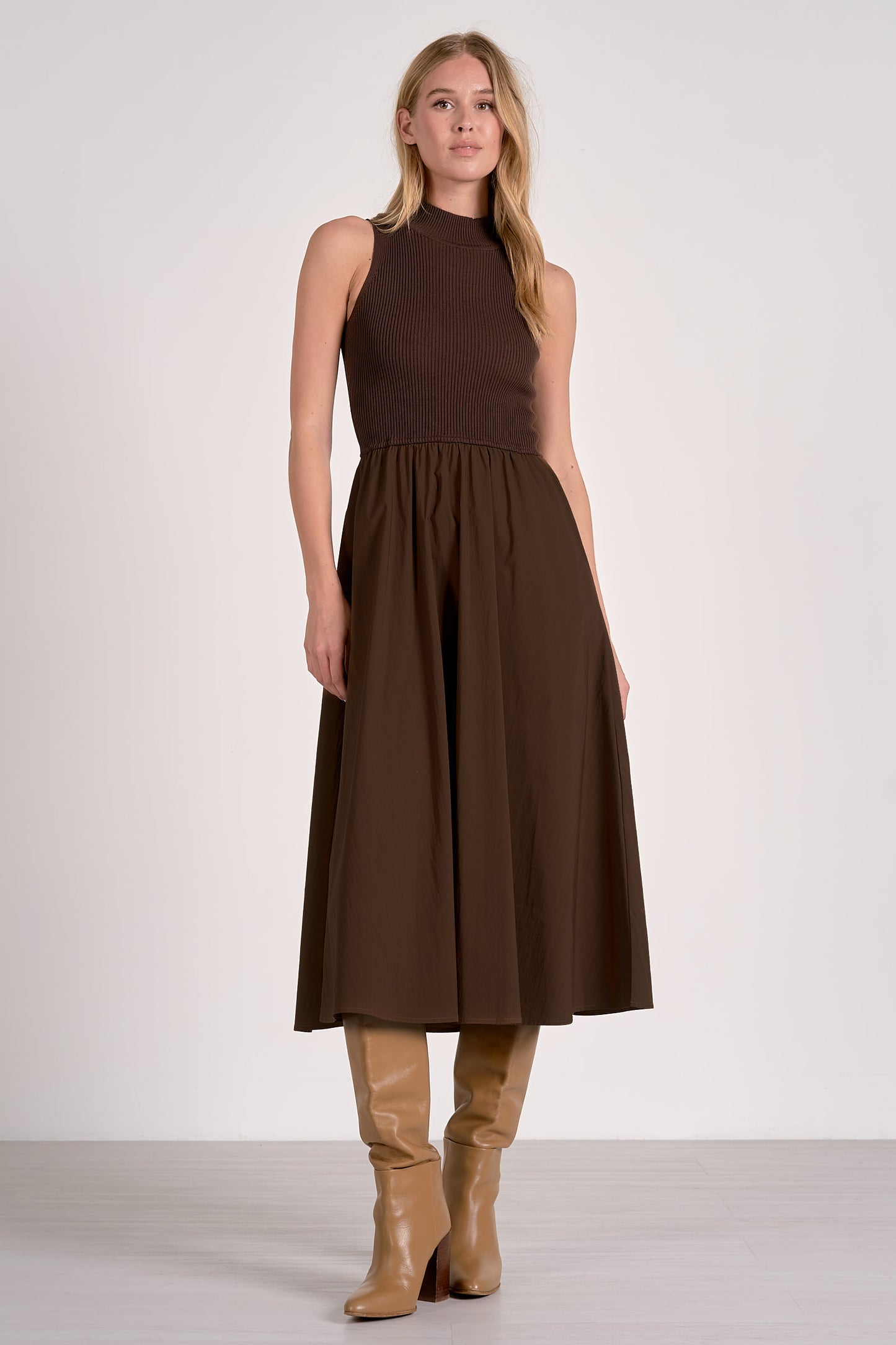 Carrie Sleeveless Maxi Dress